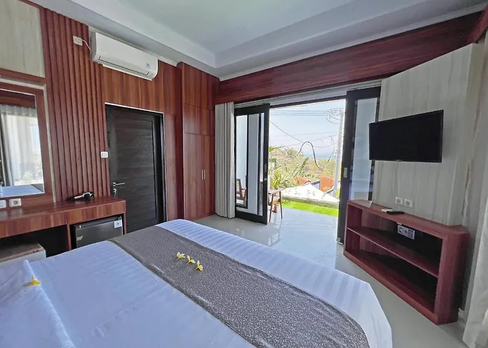 Otel Grand Yuna Nusa Penida Toyapakeh