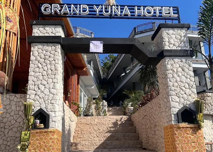 Hotel Grand Yuna Nusa Penida